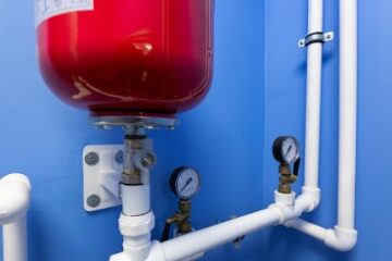 3 Signs Your Water Pressure Tank Is In Trouble